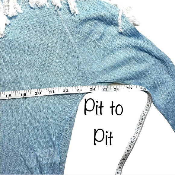 Wildfox Baby Pastel Blue Knit Waylon Fringe Western Sweater Size Medium - Picture 13 of 17